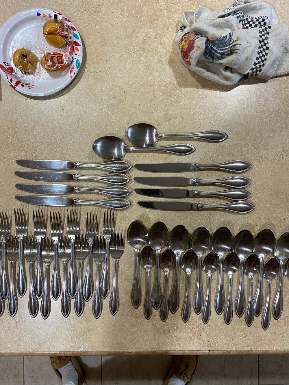 42 pieces Oneida American Harmony Stainless Flatware Made in USA, Service for 8+